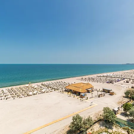 Jrr Frontsea In Axxis Nova Apartment Mamaia